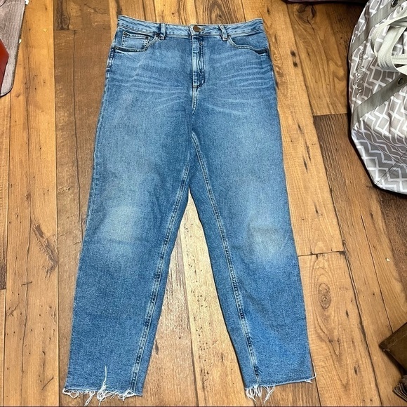 ASOS Raw Hem Straight Leg Jeans 32x30 I - Picture 2 of 7